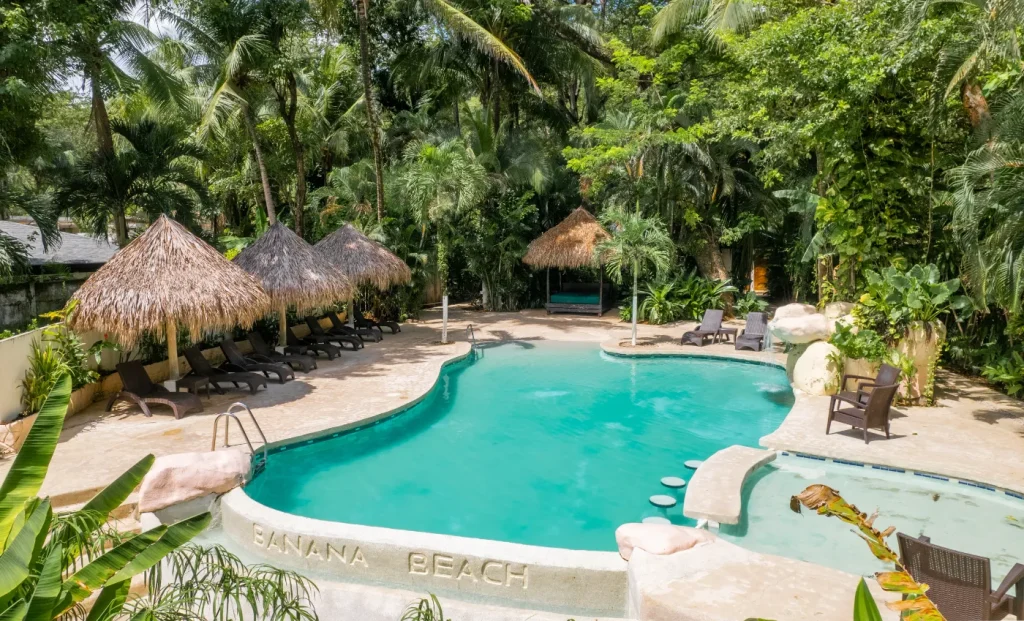banana beach hotel and restaurant in santa teresa