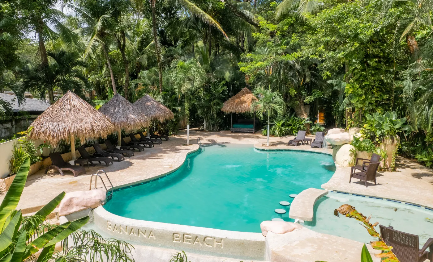 banana beach hotel and restaurant in santa teresa