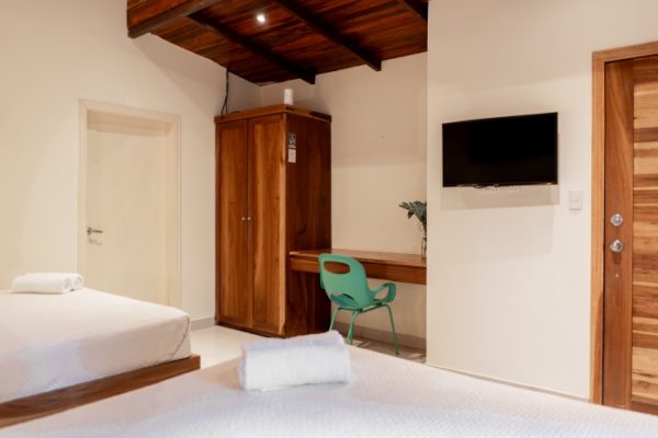 Reff_desk_room